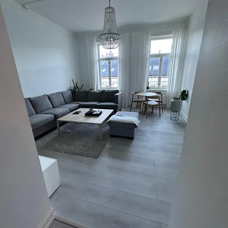 Sjarmerende Leilighet I Hjertet Av *